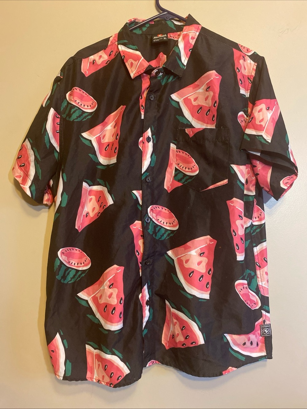 Vintage Southpole Men’s XL Button Up Shirt Short Sleeve Black Watermelon AOP